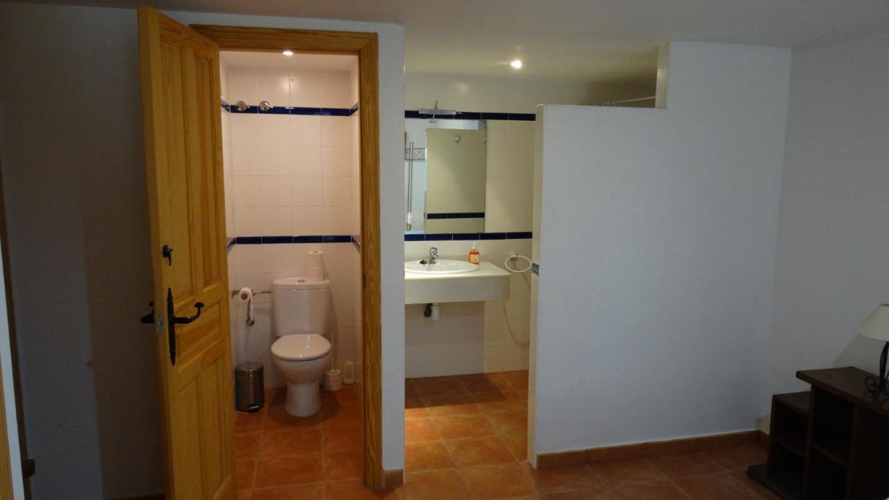 Casa Del Escriva Apartment Relleu Ngoại thất bức ảnh