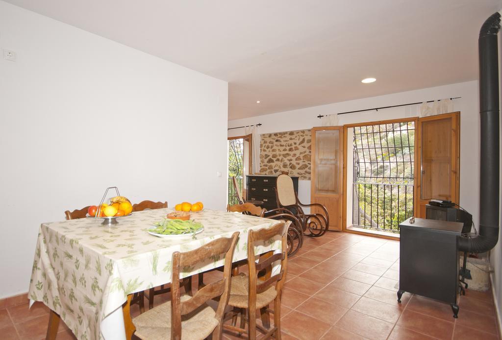Casa Del Escriva Apartment Relleu Phòng bức ảnh
